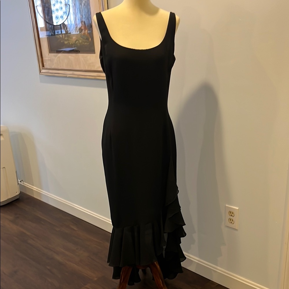 CACHE BLACK ASYMMETRICAL RUFFLED SHEATH DRESS / 6/ HIGH LOW HEM / LIKE NEW